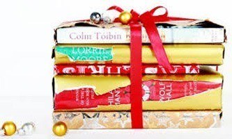 Ideas on how to promote holiday sales of your self-published book. Gift ideas for authors to help promote their book.